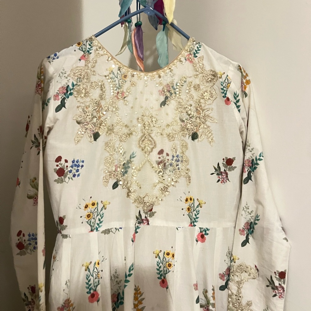 Faiza Saqlain, semi formal outfit. Perfect for Ramadan & Eid. Worn only once.